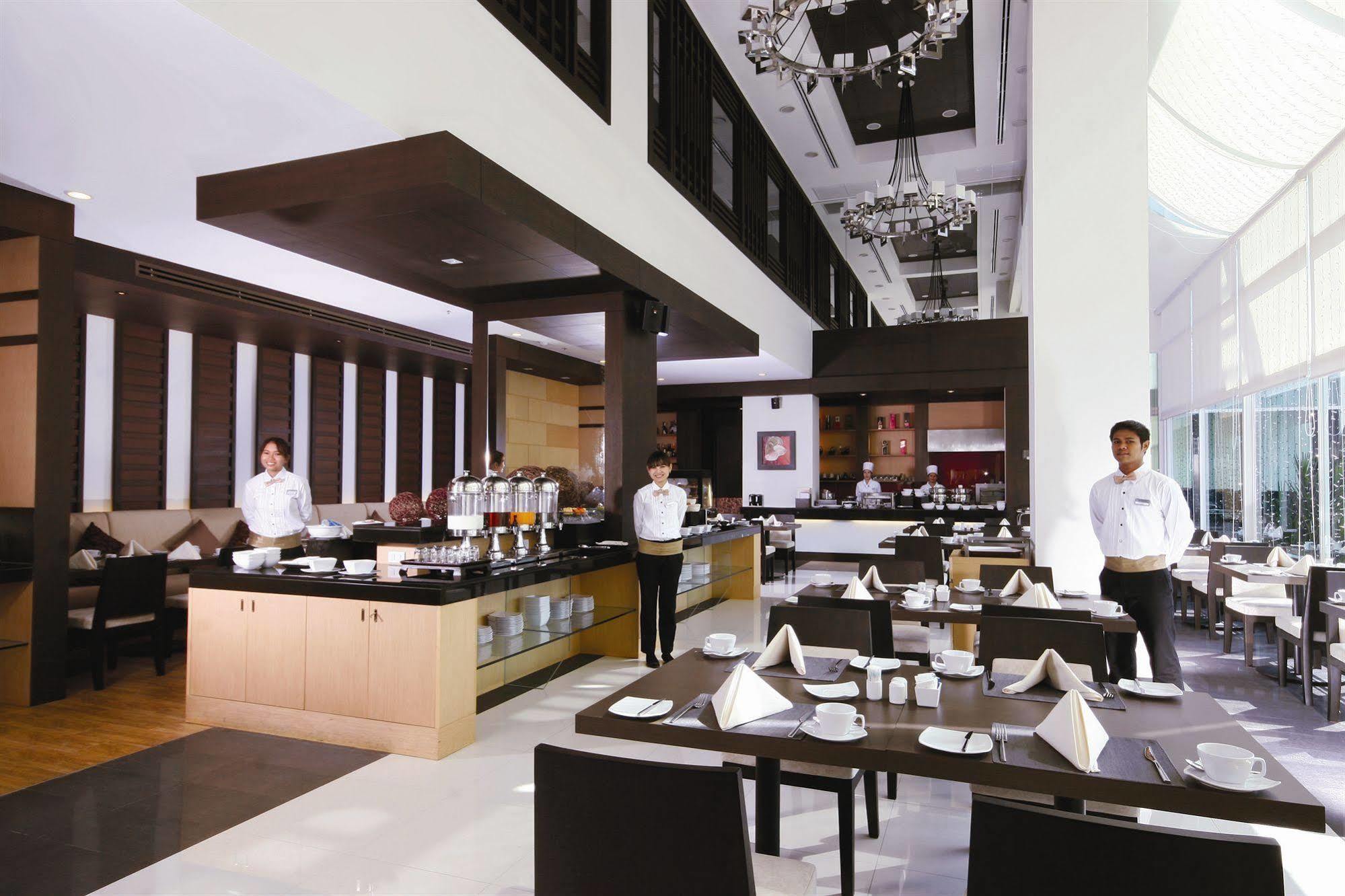 Kantary Hotel Kabinburi Extérieur photo