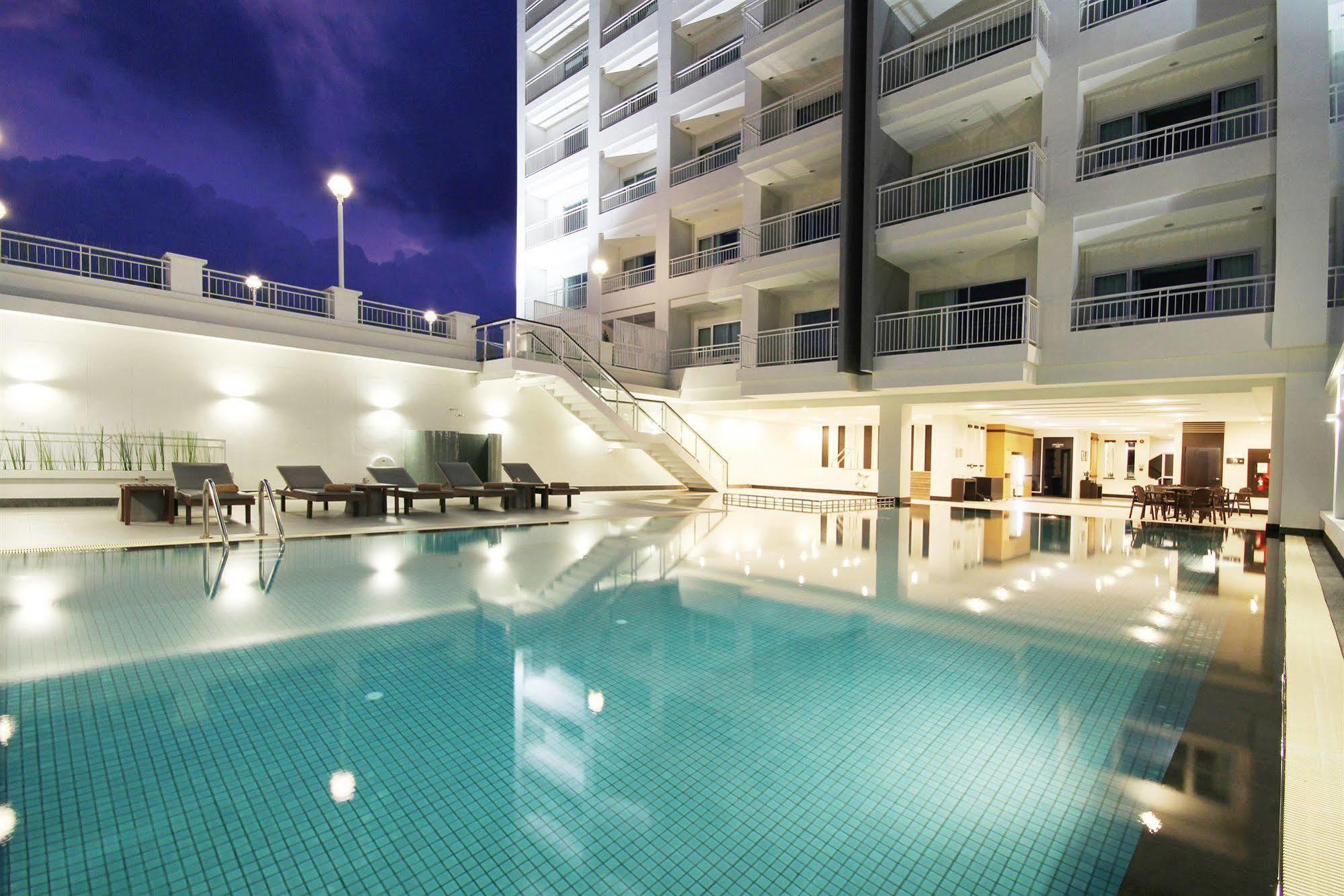 Kantary Hotel Kabinburi Extérieur photo