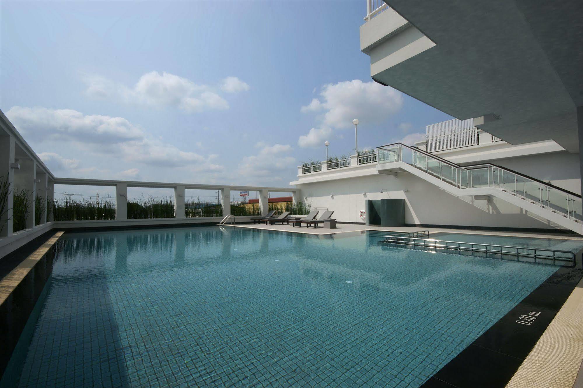Kantary Hotel Kabinburi Extérieur photo
